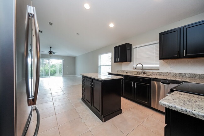 Foto del edificio - 2774 Eagle Canyon Dr S