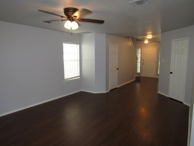 Building Photo - 14704 Noya Dr
