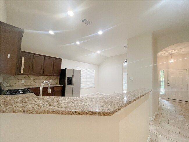 Building Photo - 16702 White Hyacinth Ct