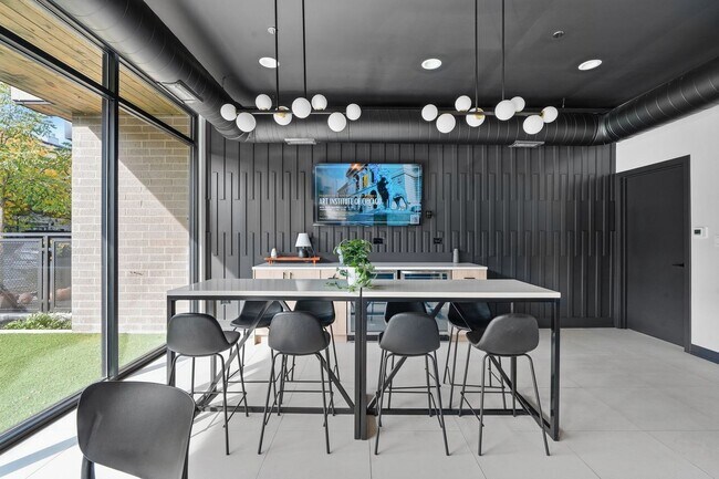 Foto del edificio - 3451 N Ashland Ave