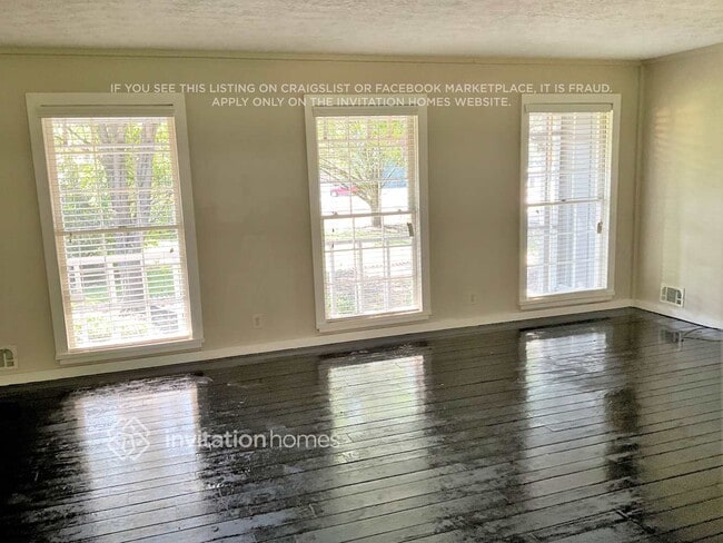 Foto del edificio - 2395 Springdale Dr