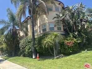 Building Photo - 2307 Mira Vista Ave