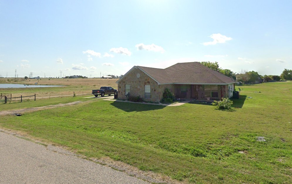 Building Photo - 8375 Shaw Rd