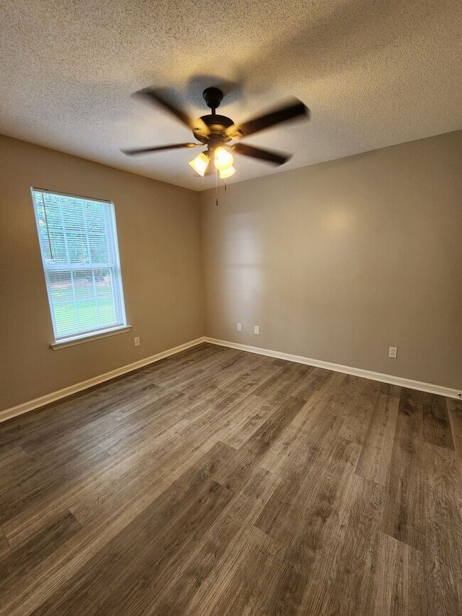Foto del edificio - Southern Comfort Oasis: 3BR/2BA Rental Home in Valdosta, GA
