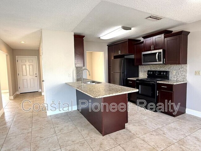 Foto del edificio - 606 Sandy Creek Dr