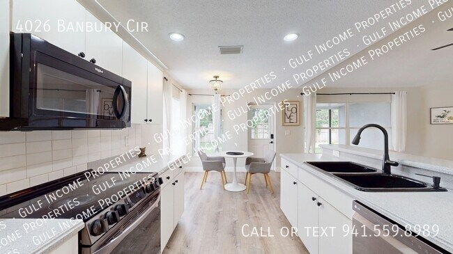 Foto del edificio - 4026 Banbury Cir