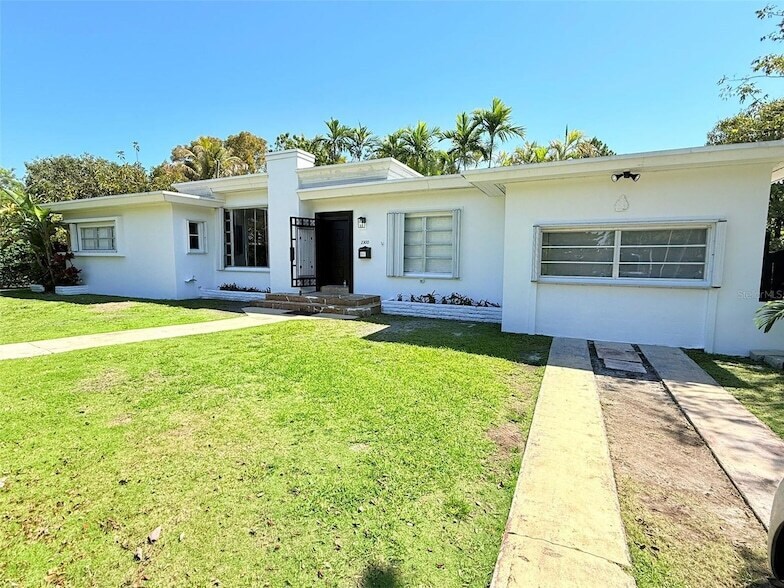 Photo - 2300 SW 24th Street Unit