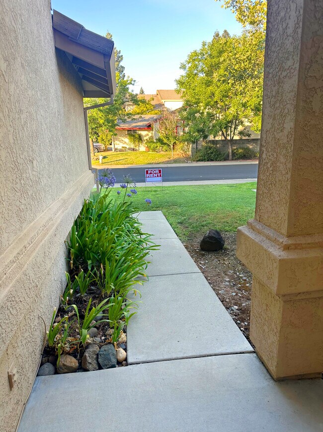 Foto del edificio - 152 Oxburough Dr