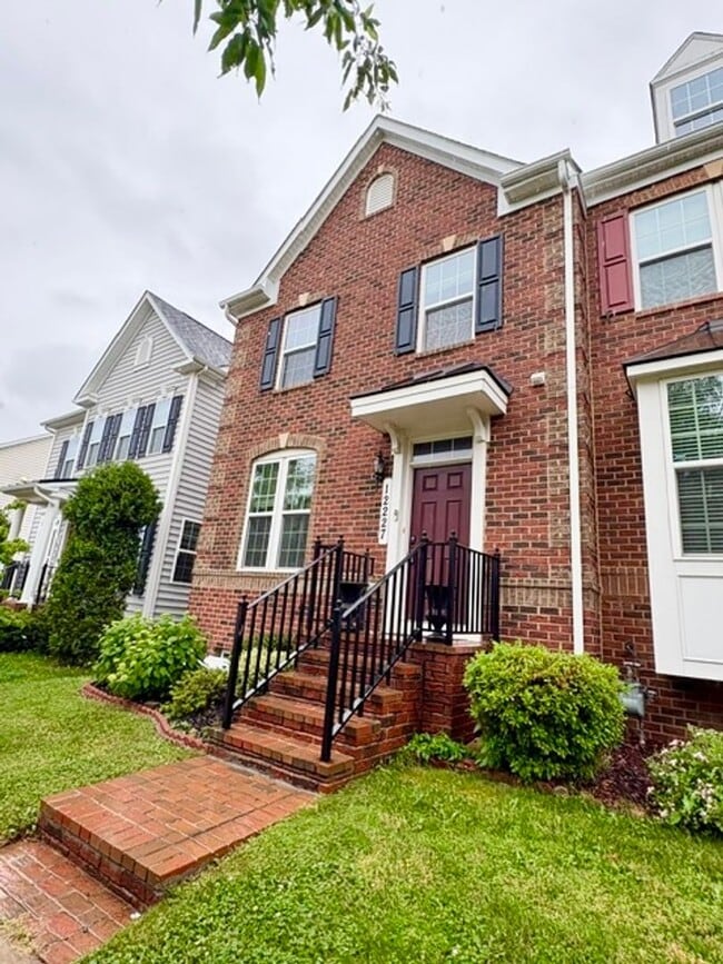 Building Photo - 12227 Majestic Maple Dr