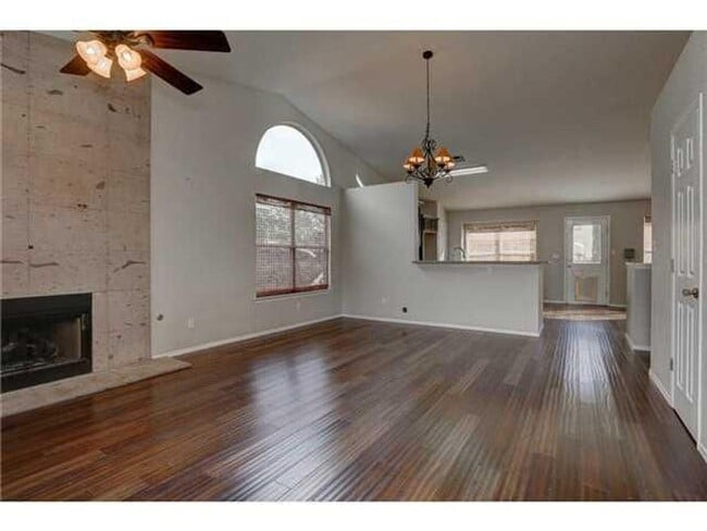Foto del edificio - Amazing 3 bedroom 2 bath home is West El Paso!