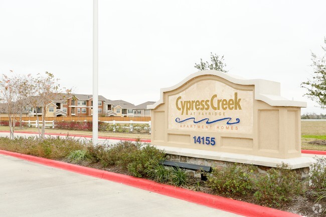 Building Photo - Cypress Creek at Fayridge Drive Apartment ...