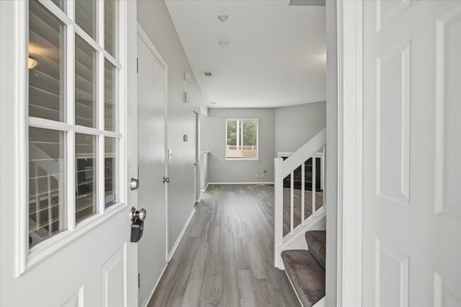 Building Photo - 1108 Grand Lake Ct