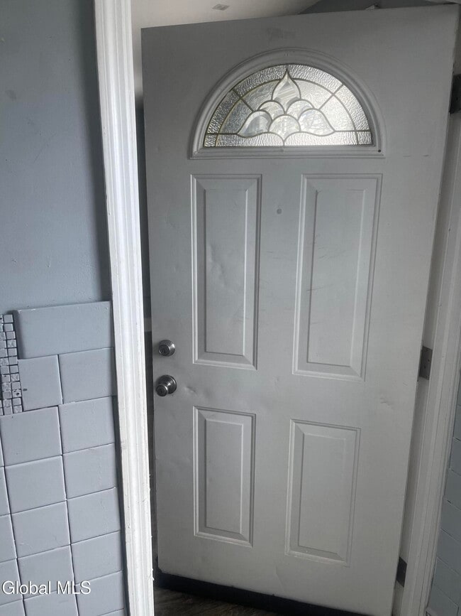 Building Photo - 2 Broadway