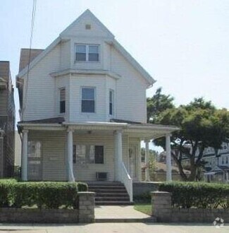 Building Photo - 89-06-89-91 91st Ave