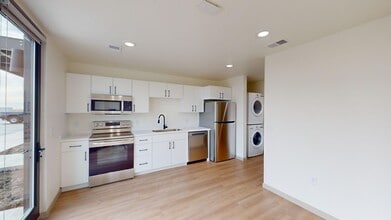 Interior Photo - Maple Rock Reserve