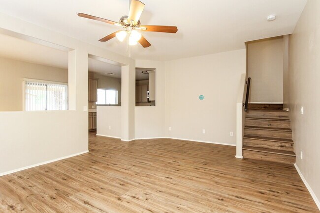 Building Photo - 7000 S Goshawk Dr