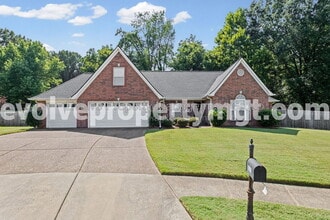 Building Photo - 6606 Baudette Cove