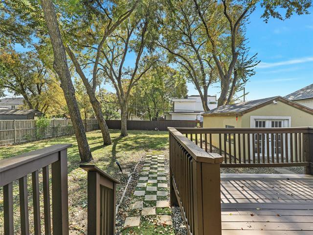 Foto del edificio - 3960 Lively Ln