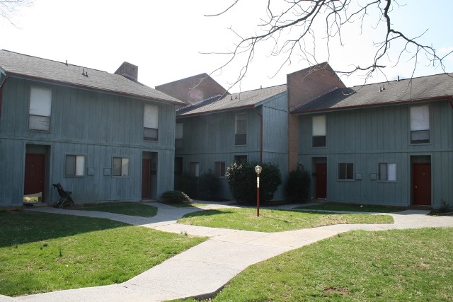 Building Photo - Montclair Apartments