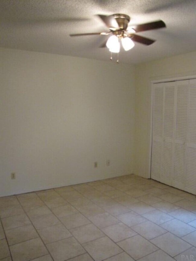 2410 Creighton Rd, Pensacola, FL 32504 House Rental in Pensacola, FL
