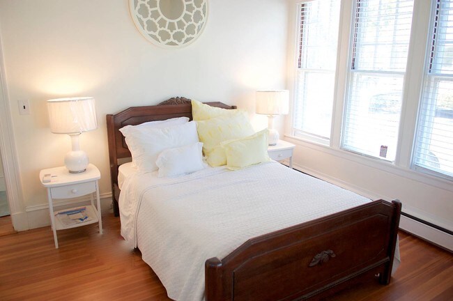 Foto del edificio - 26 Winthrop Rd