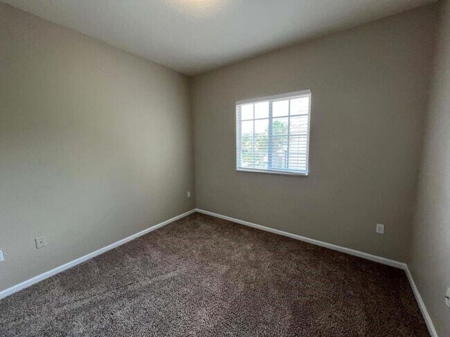 Foto del edificio - 3306 NW 31st Terrace