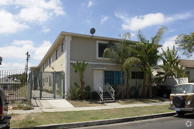 Foto del edificio - 5942 Barton Ave