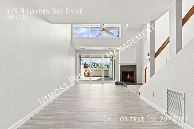 Foto del edificio - 178 N Hayden Bay Dr