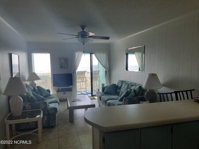 Foto del edificio - 301 Commerce Way