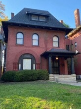 Building Photo - 1708 S 3rd St