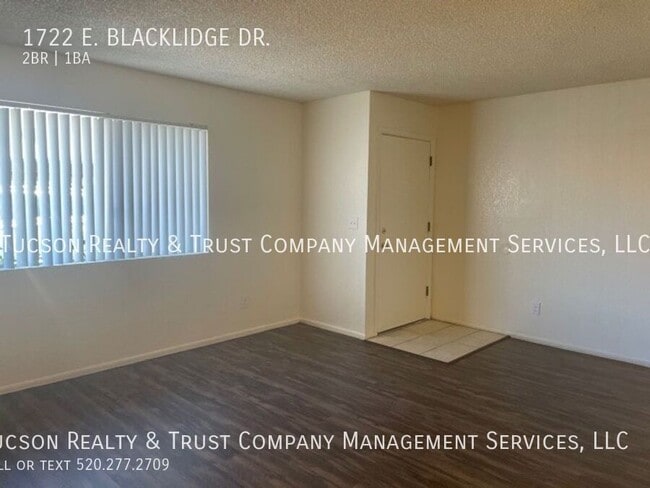 Building Photo - 1722 E Blacklidge Dr
