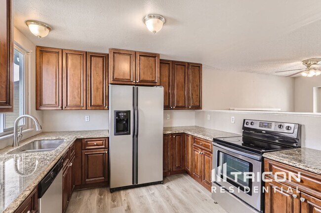 Building Photo - 8448 Prairie Clover Way