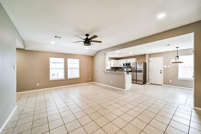 Building Photo - 3615 Hampstead Ct