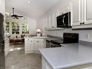 Building Photo - 1099  Lytham Court