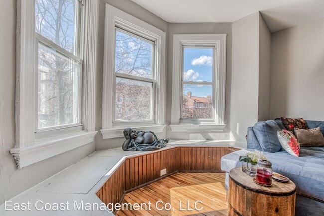 Building Photo - 3009 N Calvert St