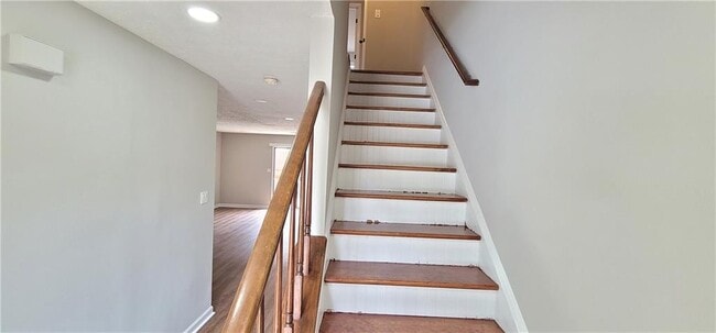 Building Photo - 2846 Webb Bridge Rd