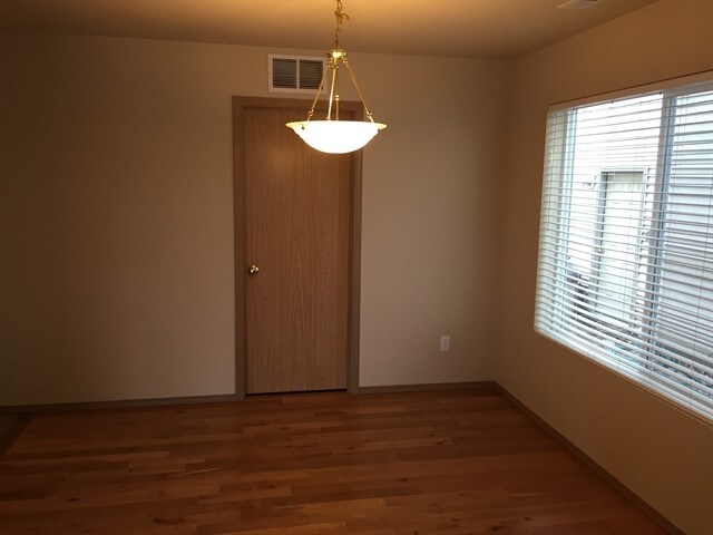 Foto del edificio - 9814 198th Avenue Ct E