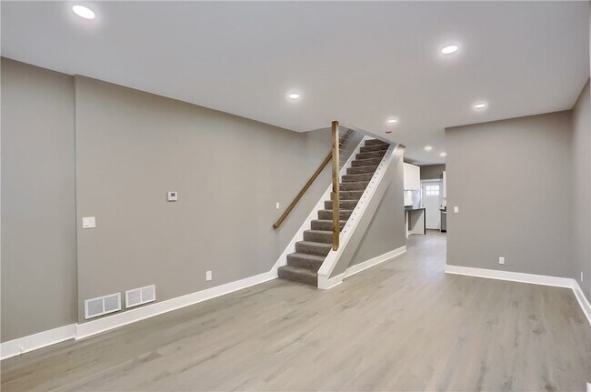 Foto del edificio - 5619 Hays St