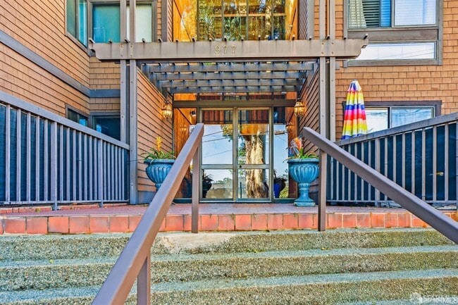 Building Photo - 977 El Camino Real