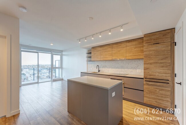 Photo du bâtiment - 10448 University Dr