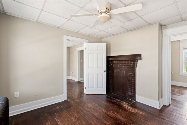 Building Photo - 282 9th St