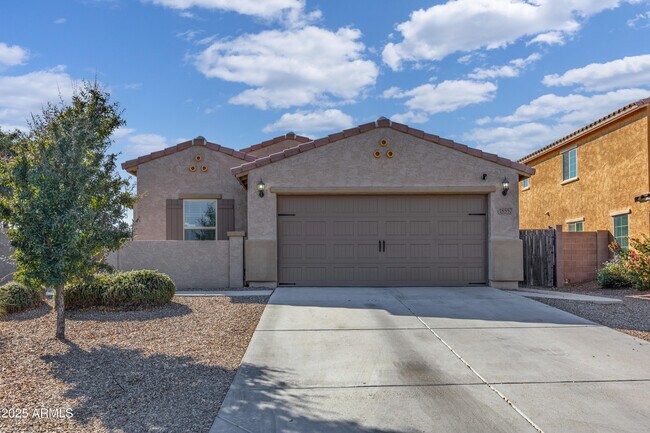 Foto del edificio - 18557 W Pueblo Ave