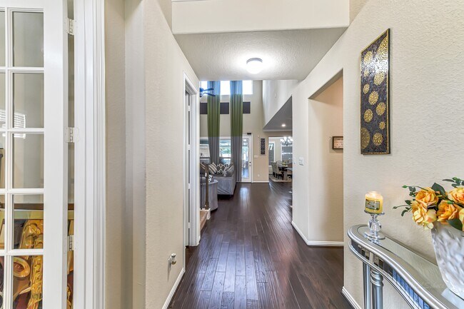 Foto del edificio - 20115 Neals Rose Ln