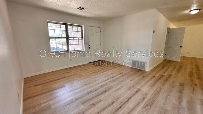 Building Photo - 4300 Bonaparte Blvd