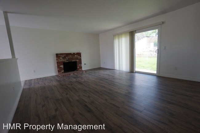 Building Photo - 4 br, 2 bath House - 8454 Main Street