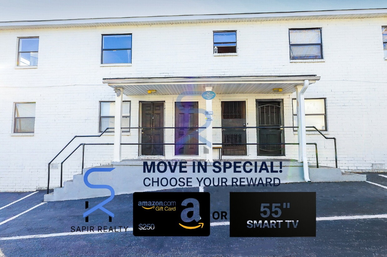 Move in before December 31st and choose your reward: a $250 Amazon Gift Card or a 55" Smart TV! - Charming 2-Bedroom Retreat in Atlanta’s Heart - 953 Washington St SW, Unit 2 - Move in before Novemb