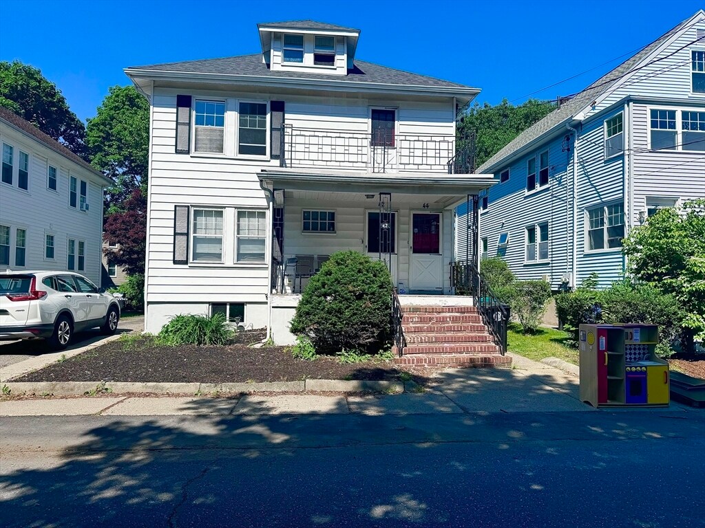 Primary Photo - 42 Flett Road Unit 1