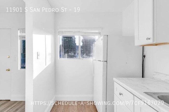 Foto del edificio - 11901 San Pedro St