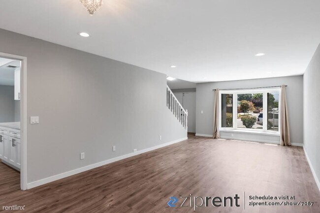 Building Photo - 4 br, 2.5 bath House - 399 Avenida Manzano...