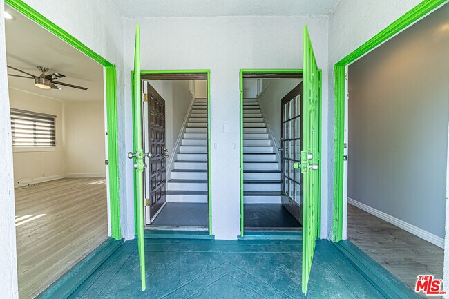 Foto del edificio - 801 Alexandria Ave